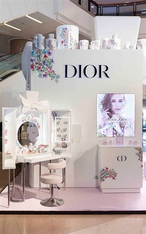 miss dior pop-up reservation|Miss Dior beauty.